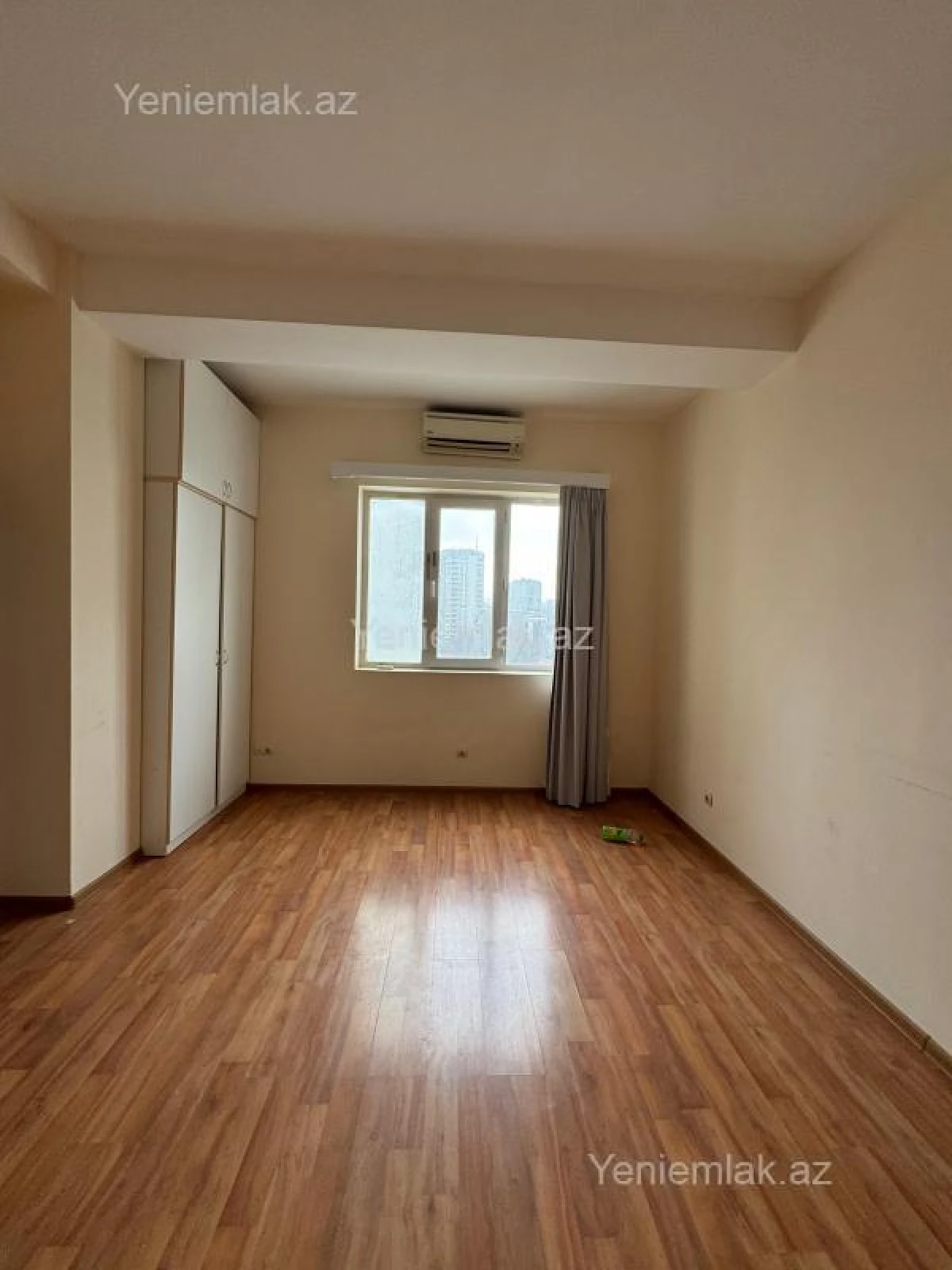 Satılır 4 otaqlı yeni tikili 208 m²