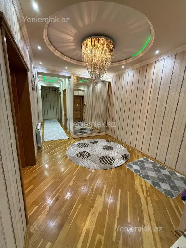 Satılır 3 otaqlı yeni tikili 145 m²