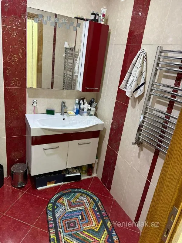 Satılır 3 otaqlı yeni tikili 145 m²