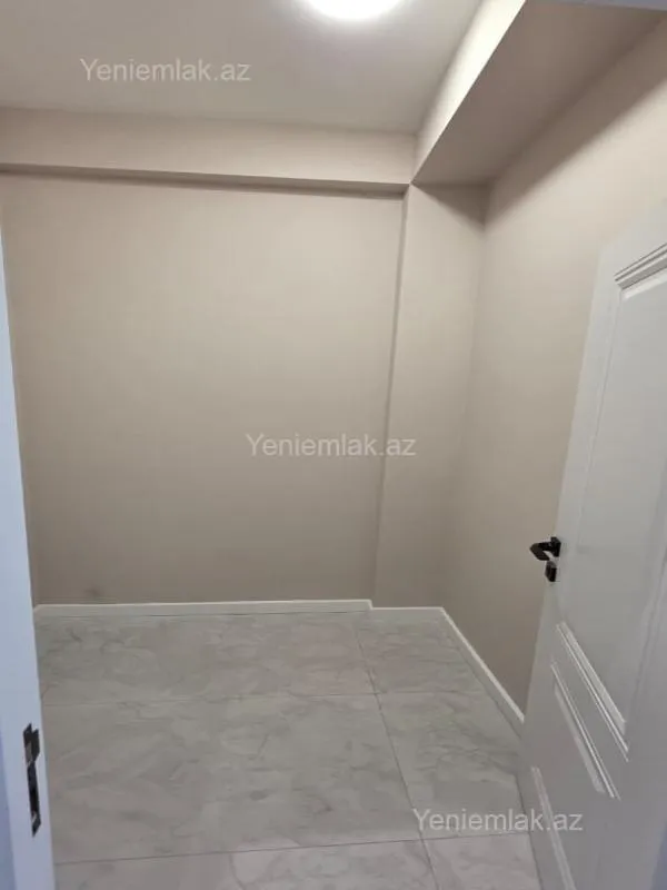 Satılır 2 otaqlı yeni tikili 67 m²