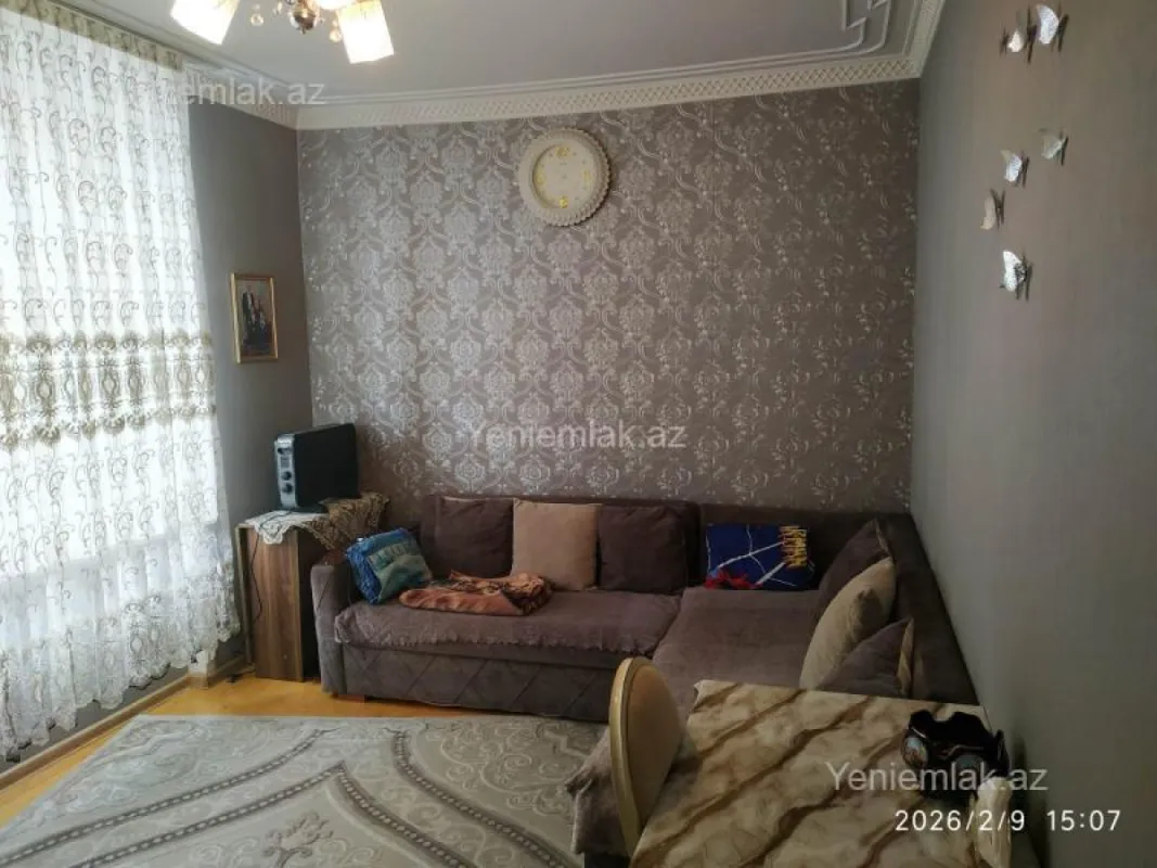 Satılır 1 otaqlı köhnə tikili 37 m²