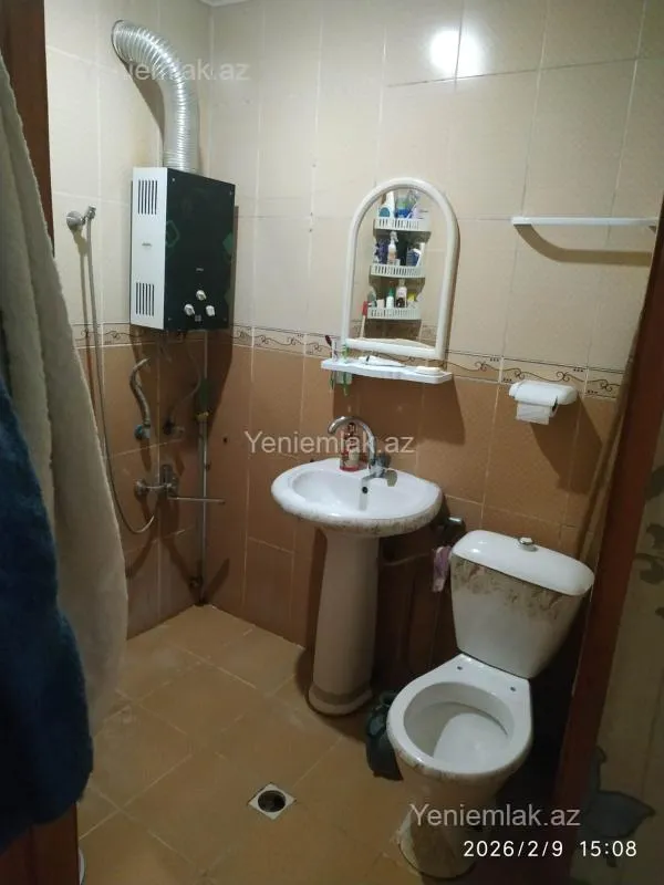 Satılır 1 otaqlı köhnə tikili 37 m²