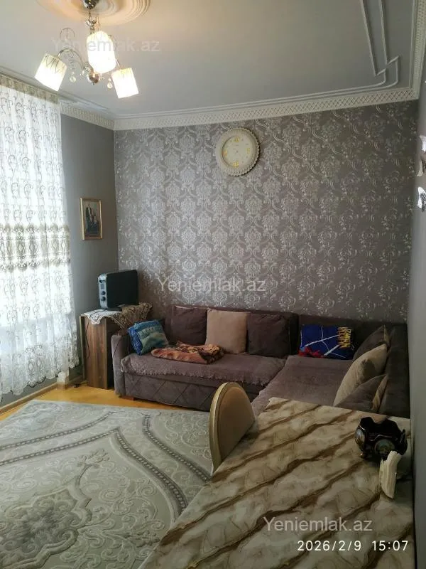 Satılır 1 otaqlı köhnə tikili 37 m²