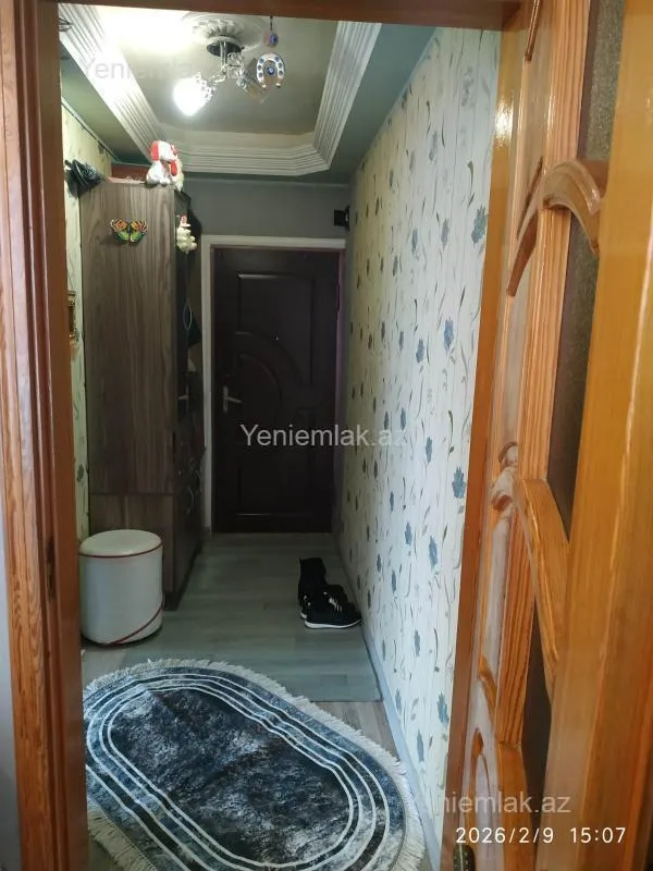 Satılır 1 otaqlı köhnə tikili 37 m²