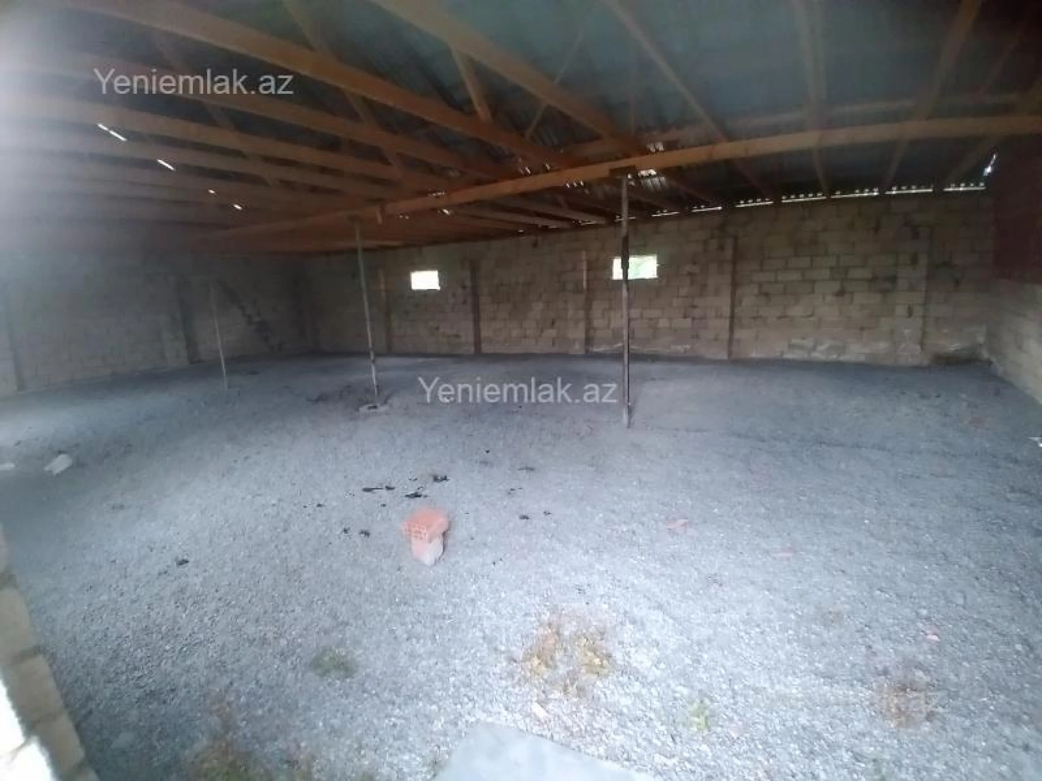 Satılır 5 otaqlı obyekt 450 m²