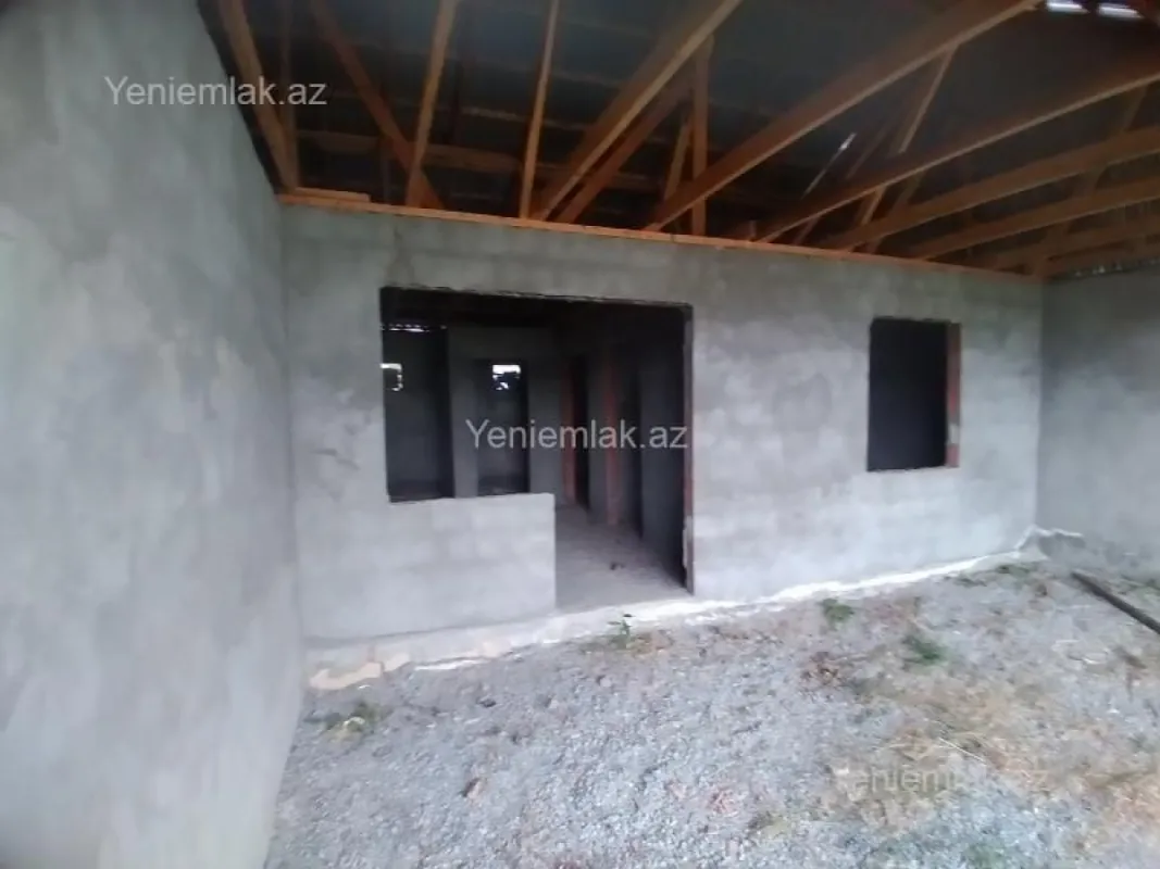 Satılır 5 otaqlı obyekt 450 m²