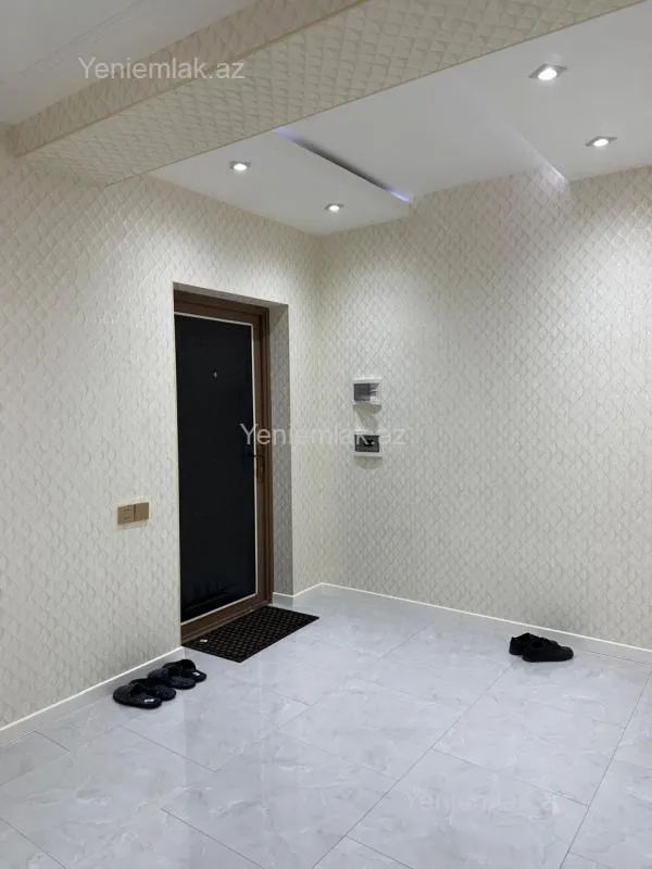 Satılır 3 otaqlı yeni tikili 107 m²