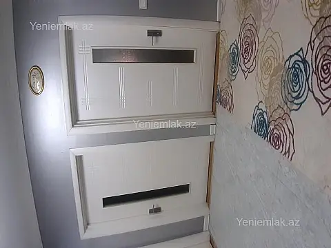 Satılır 3 otaqlı köhnə tikili 75 m²