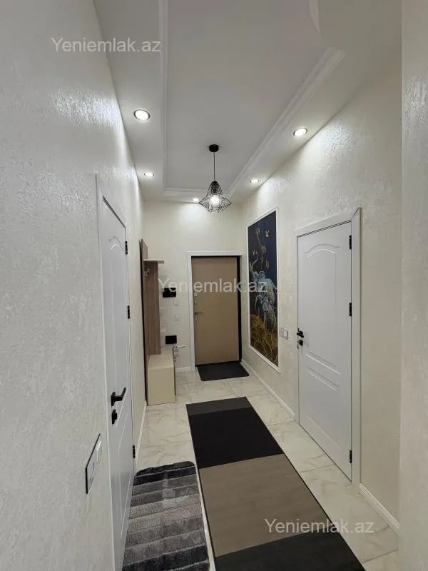 Satılır 2 otaqlı yeni tikili 61 m²