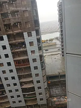 Satılır 2 otaqlı yeni tikili 85 m²