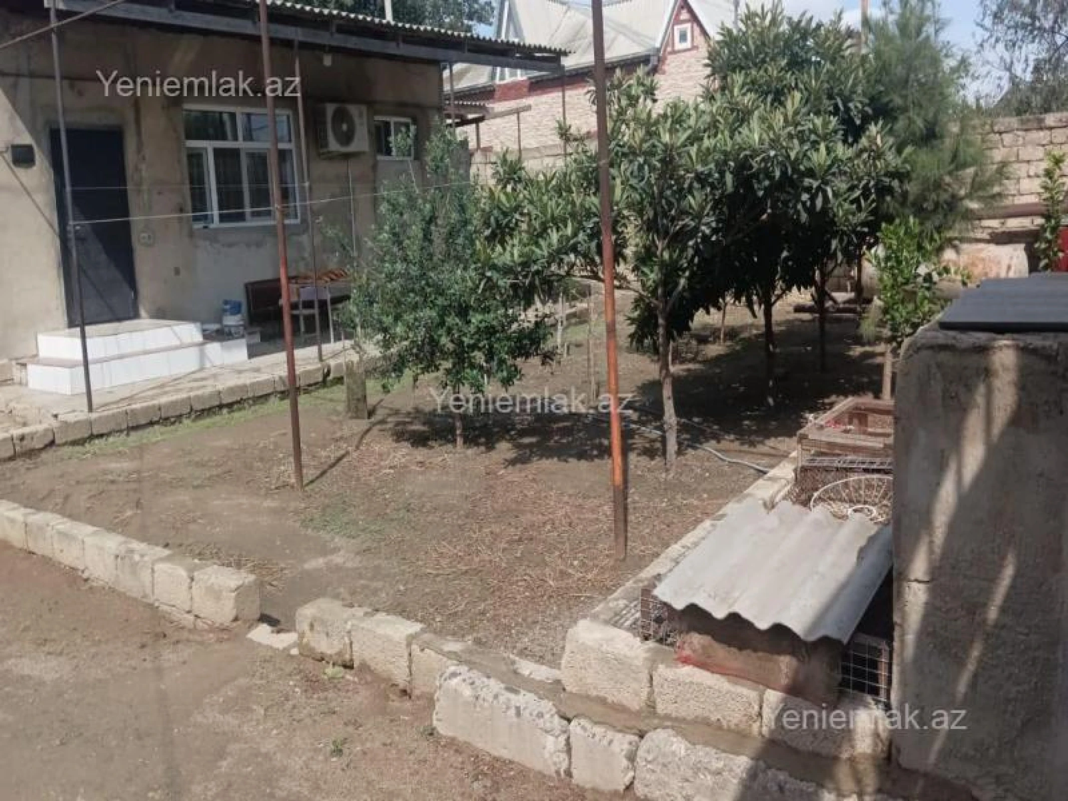 Satılır 4 otaqlı həyət evi 100 m²