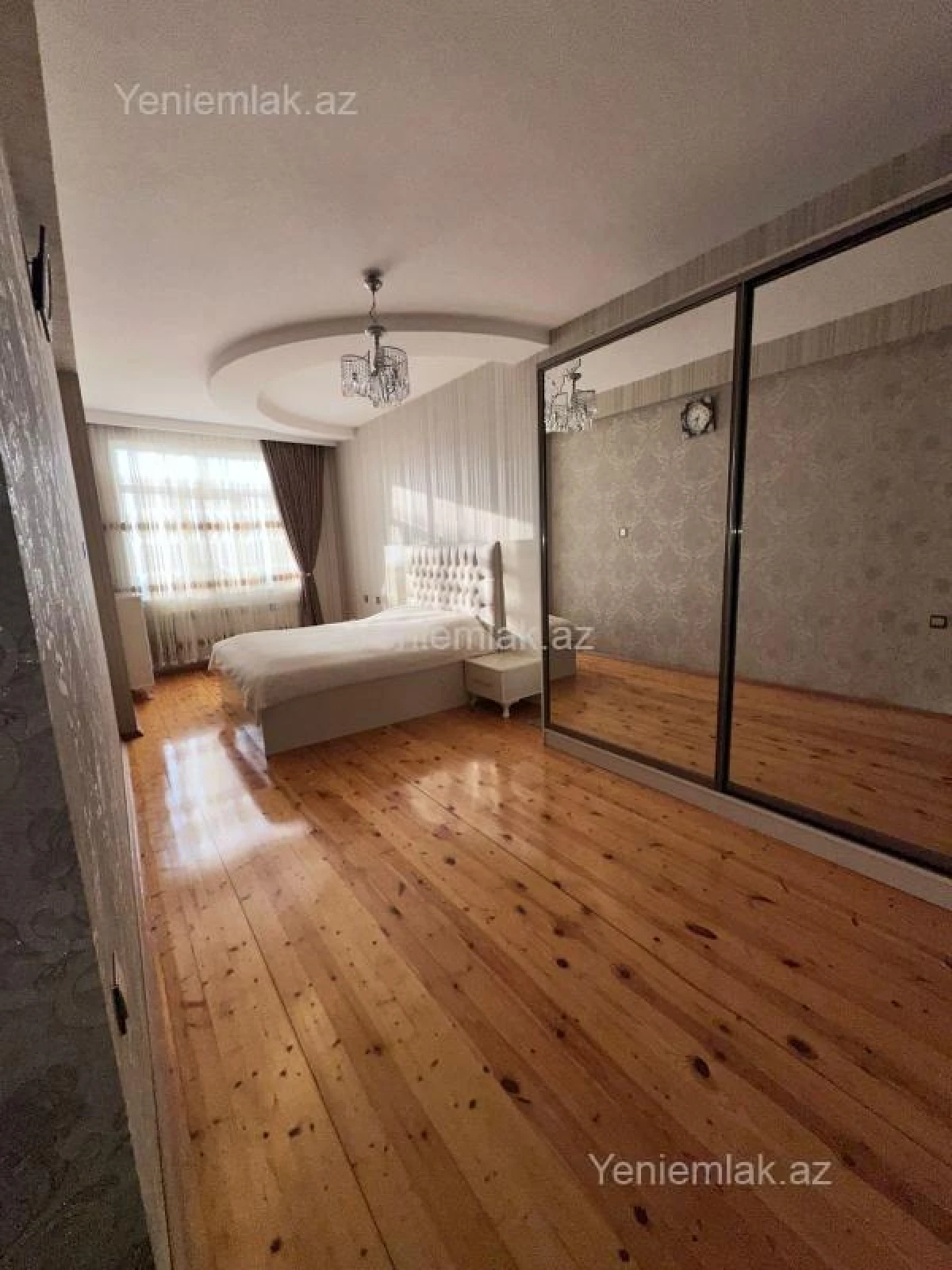 Satılır 3 otaqlı yeni tikili 115 m²