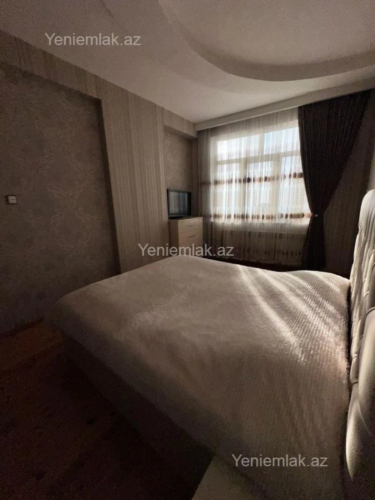 Satılır 3 otaqlı yeni tikili 115 m²