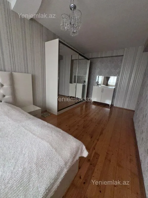 Satılır 3 otaqlı yeni tikili 115 m²