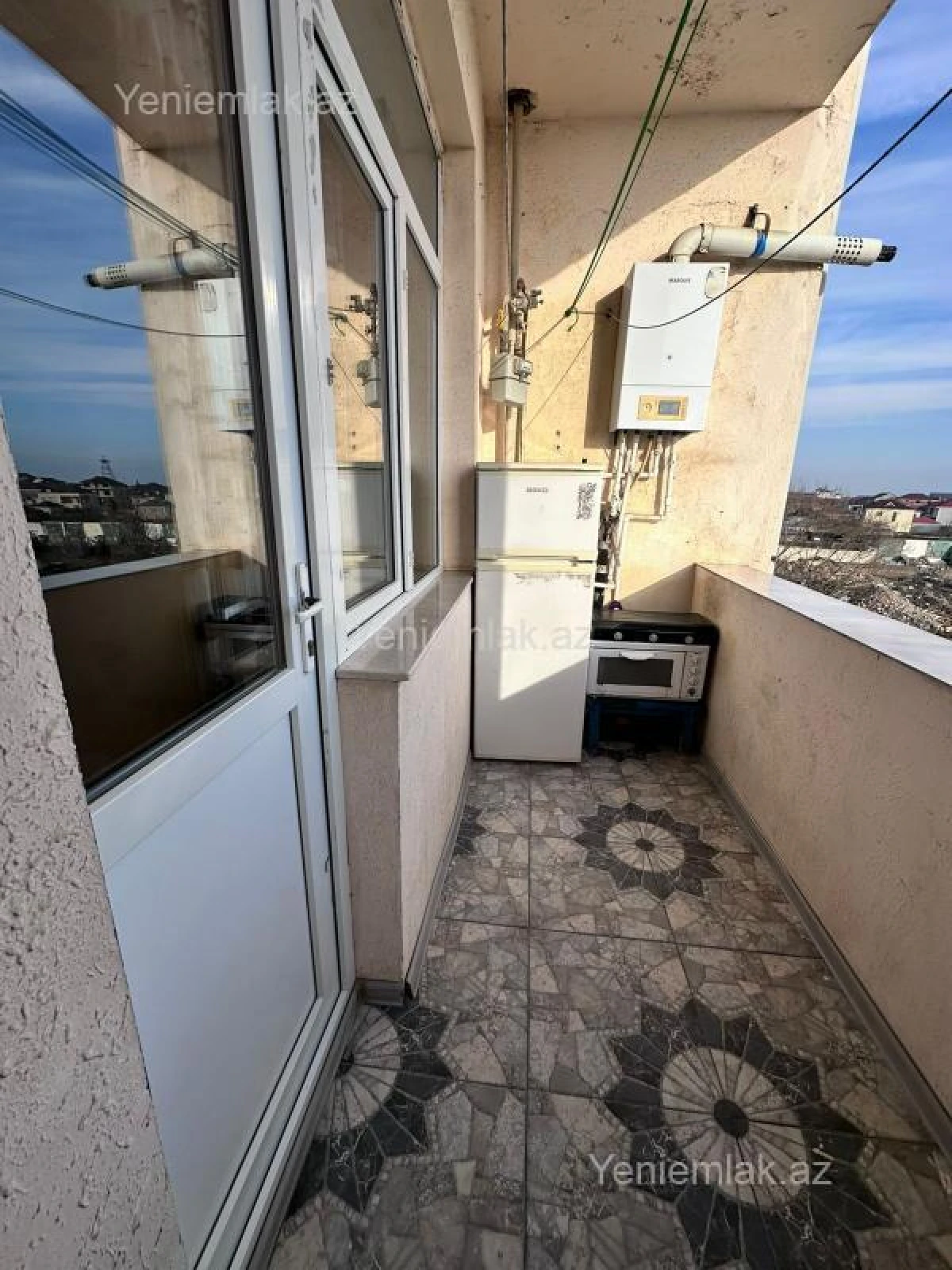 Satılır 3 otaqlı yeni tikili 115 m²