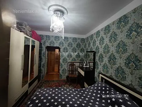 Satılır 3 otaqlı köhnə tikili 70 m²