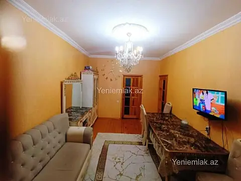 Satılır 3 otaqlı köhnə tikili 70 m²