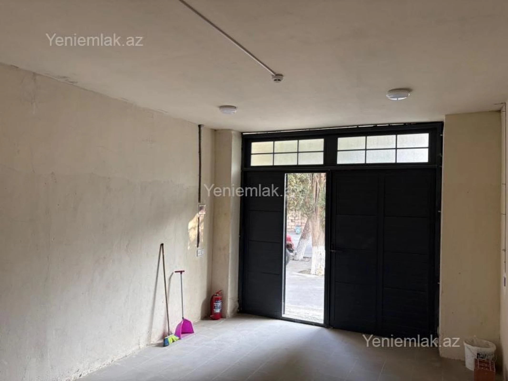 Satılır obyekt 160 m²