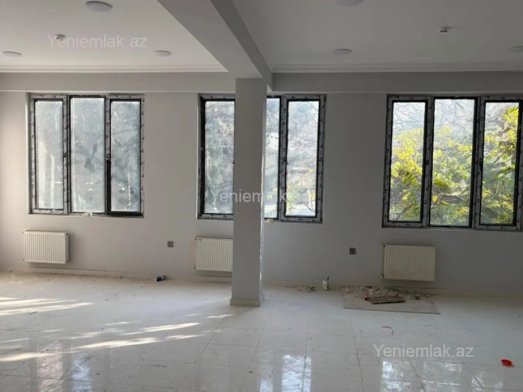 Satılır obyekt 160 m²