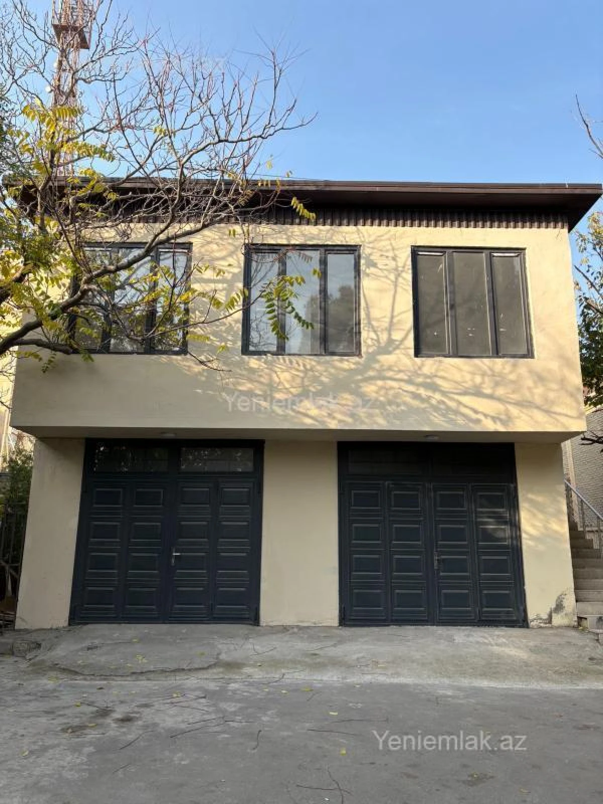 Satılır obyekt 160 m²