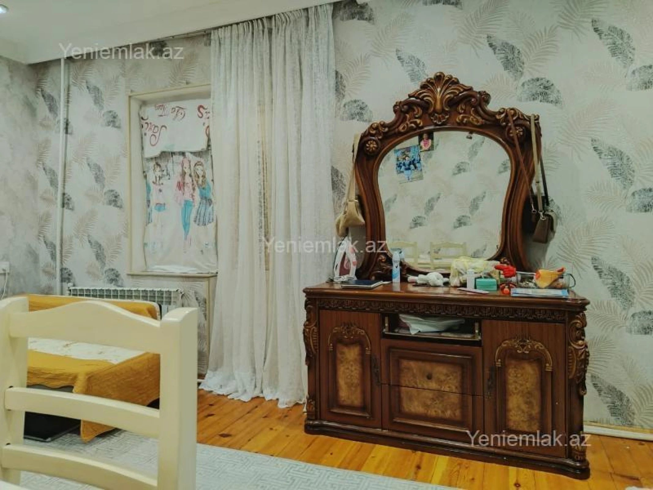 Satılır 1 otaqlı köhnə tikili 45 m²