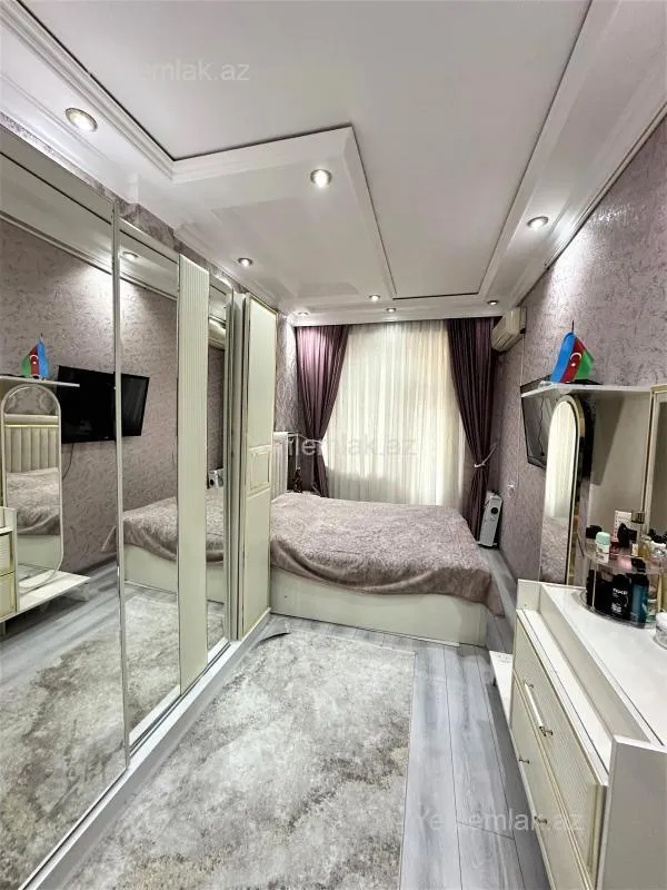 Satılır 2 otaqlı yeni tikili 55 m²