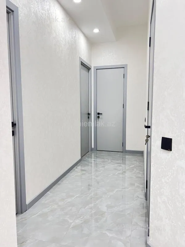 Satılır 3 otaqlı yeni tikili 104 m²