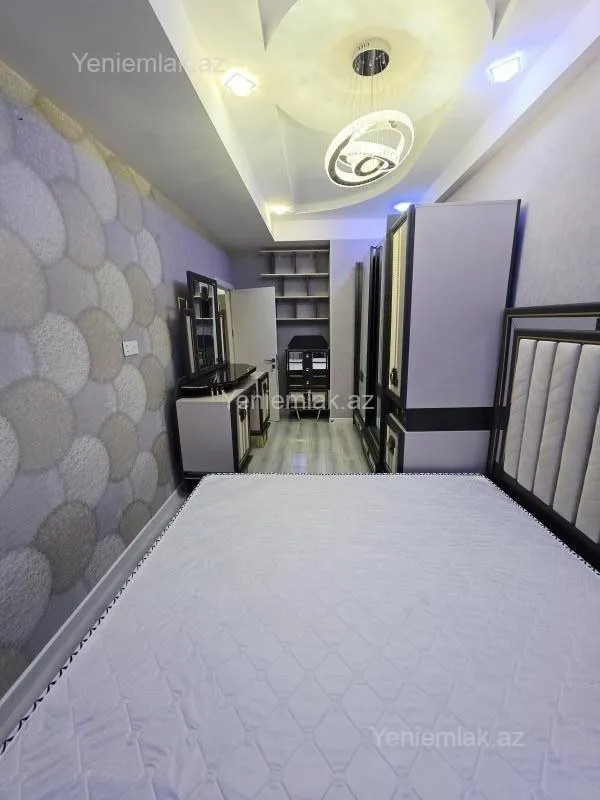 Satılır 2 otaqlı yeni tikili 65 m²