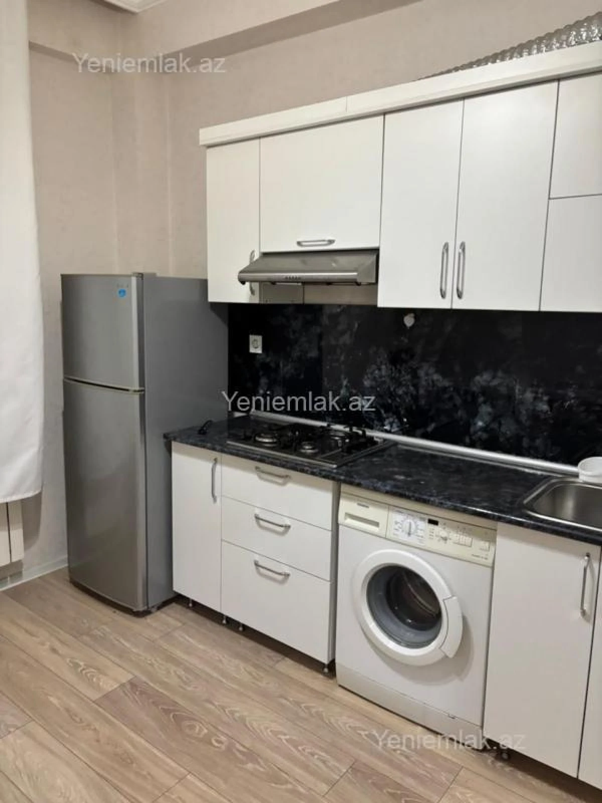Satılır 1 otaqlı yeni tikili 48 m²