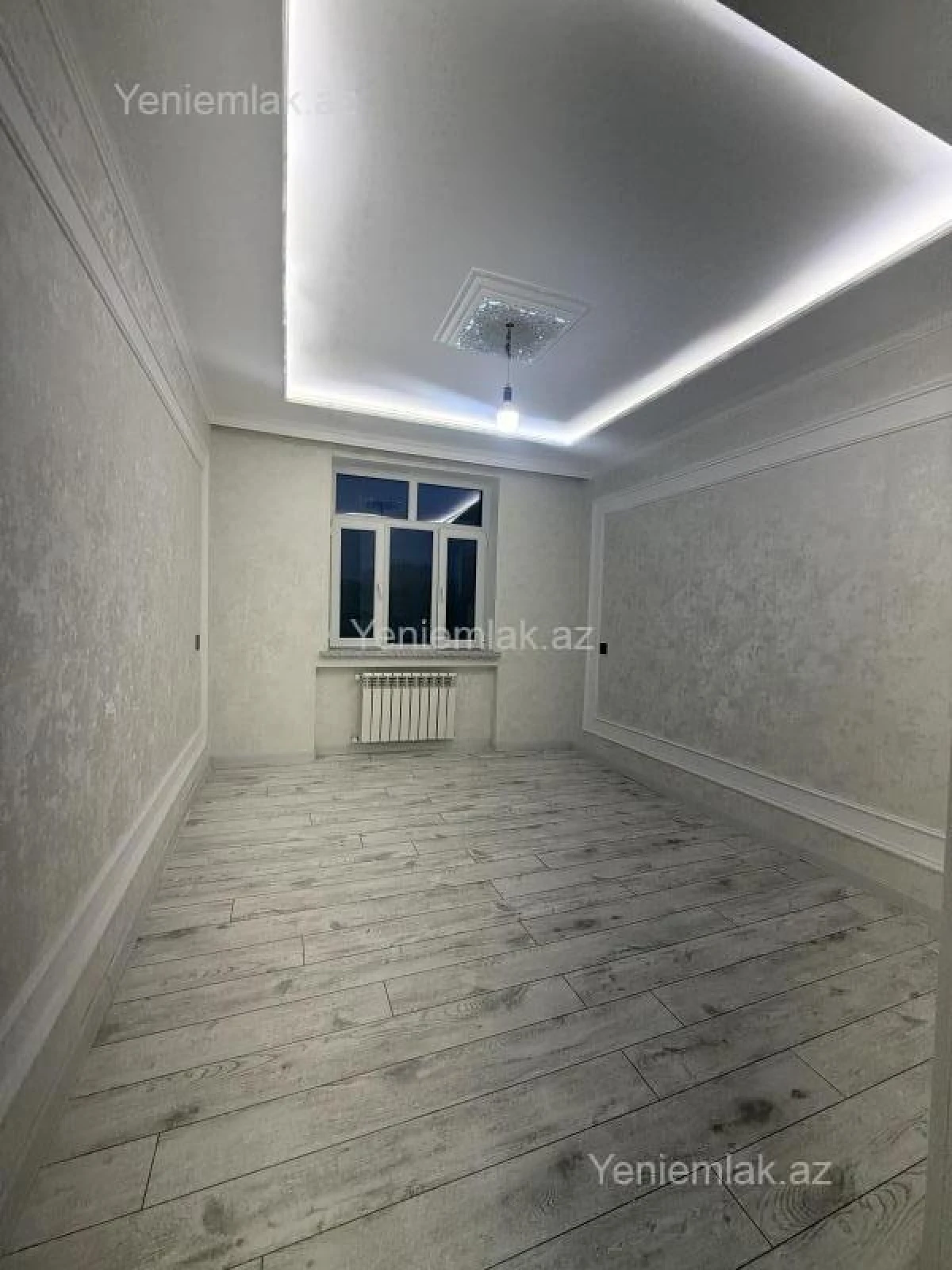 Satılır 2 otaqlı köhnə tikili 60 m²