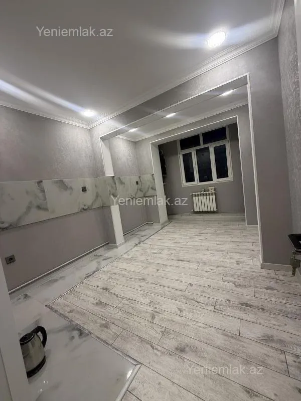 Satılır 2 otaqlı köhnə tikili 60 m²