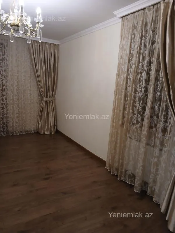 Satılır 2 otaqlı köhnə tikili 50 m²