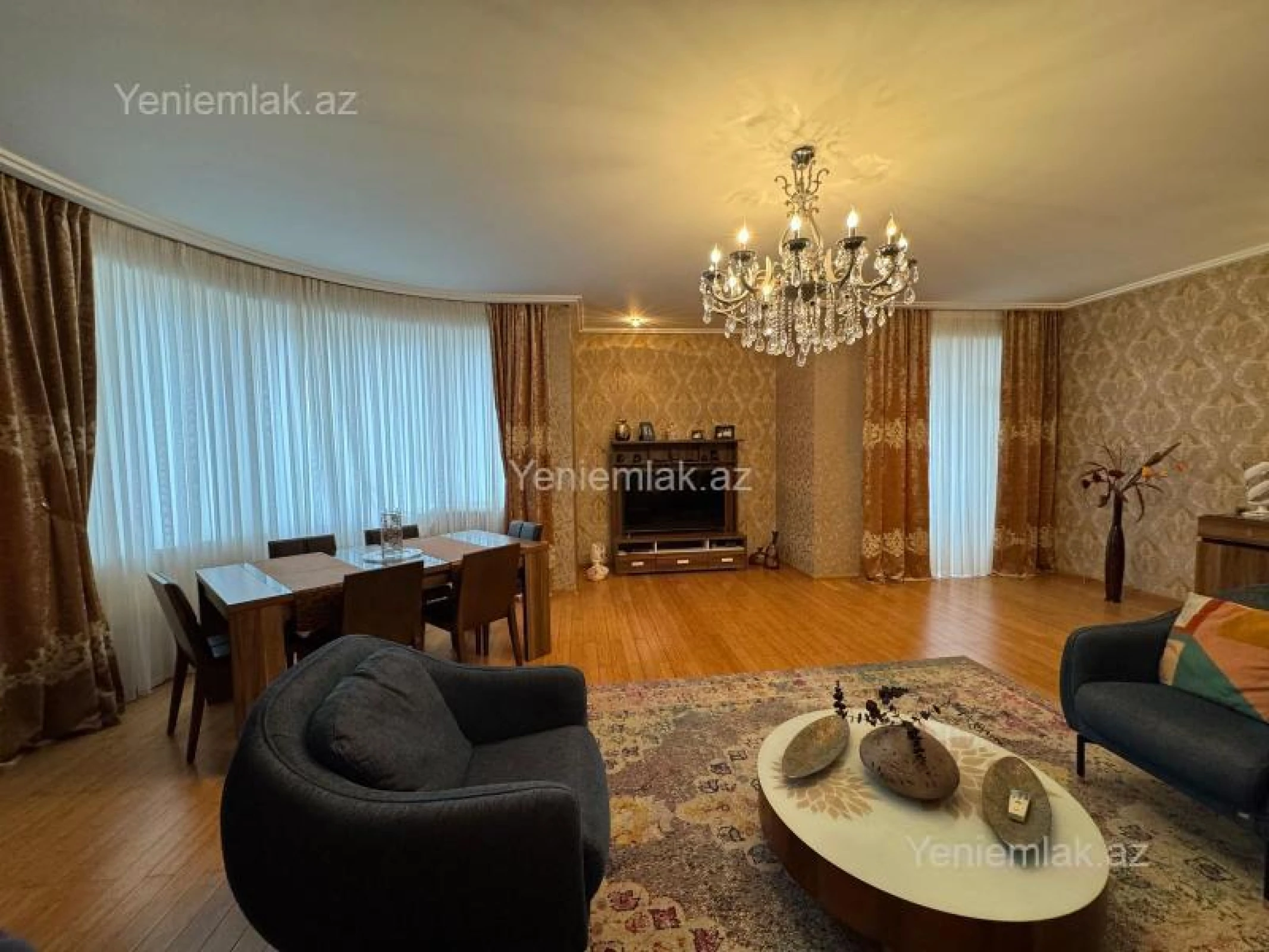 Satılır 4 otaqlı yeni tikili 206 m²