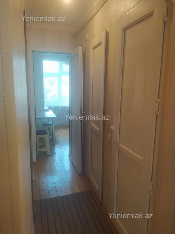 Satılır 3 otaqlı köhnə tikili 57 m²