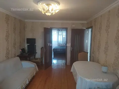 Satılır 3 otaqlı köhnə tikili 57 m²
