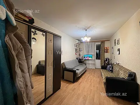 Satılır 2 otaqlı köhnə tikili 62 m²