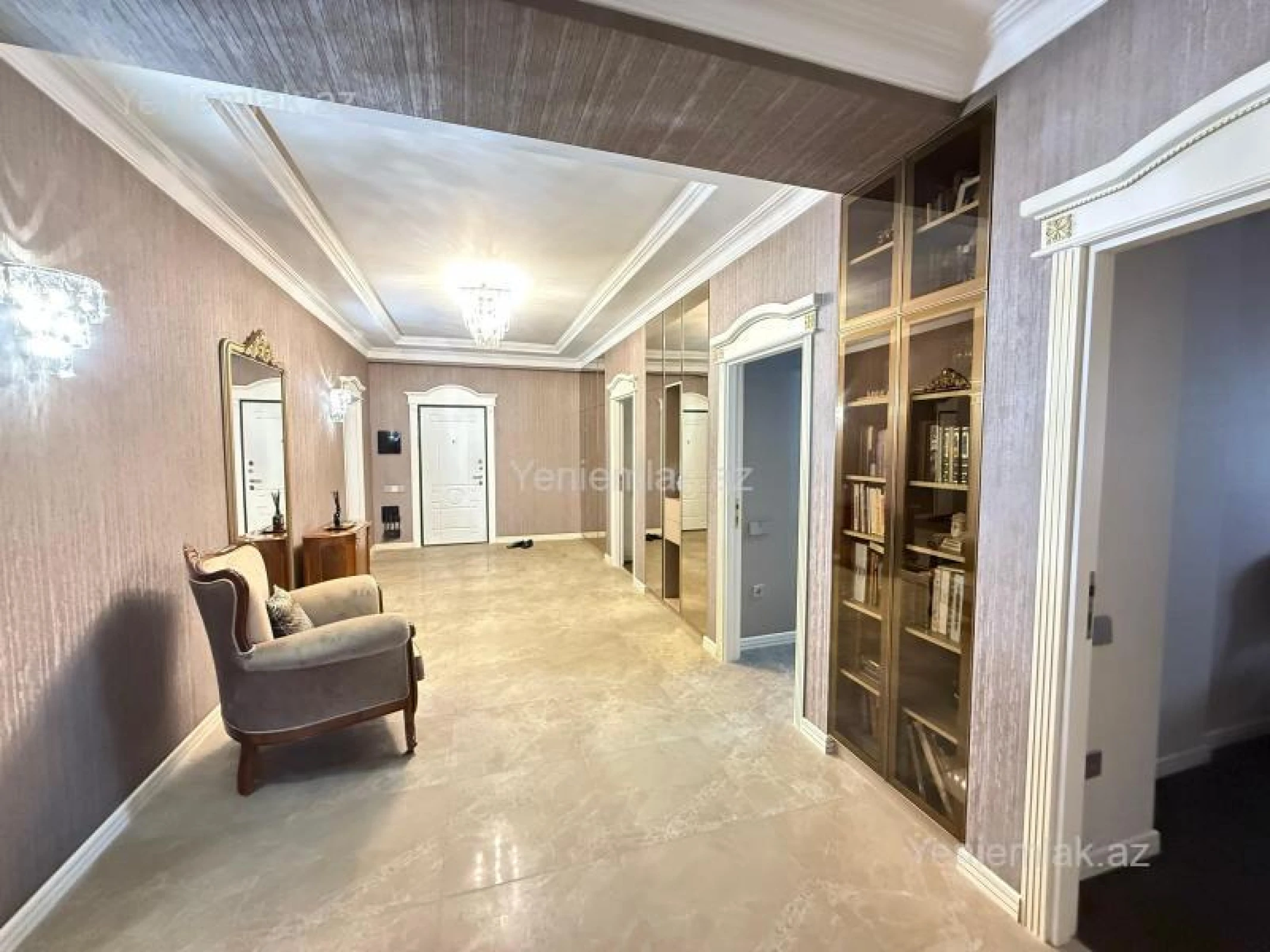 Satılır 5 otaqlı yeni tikili 211 m²