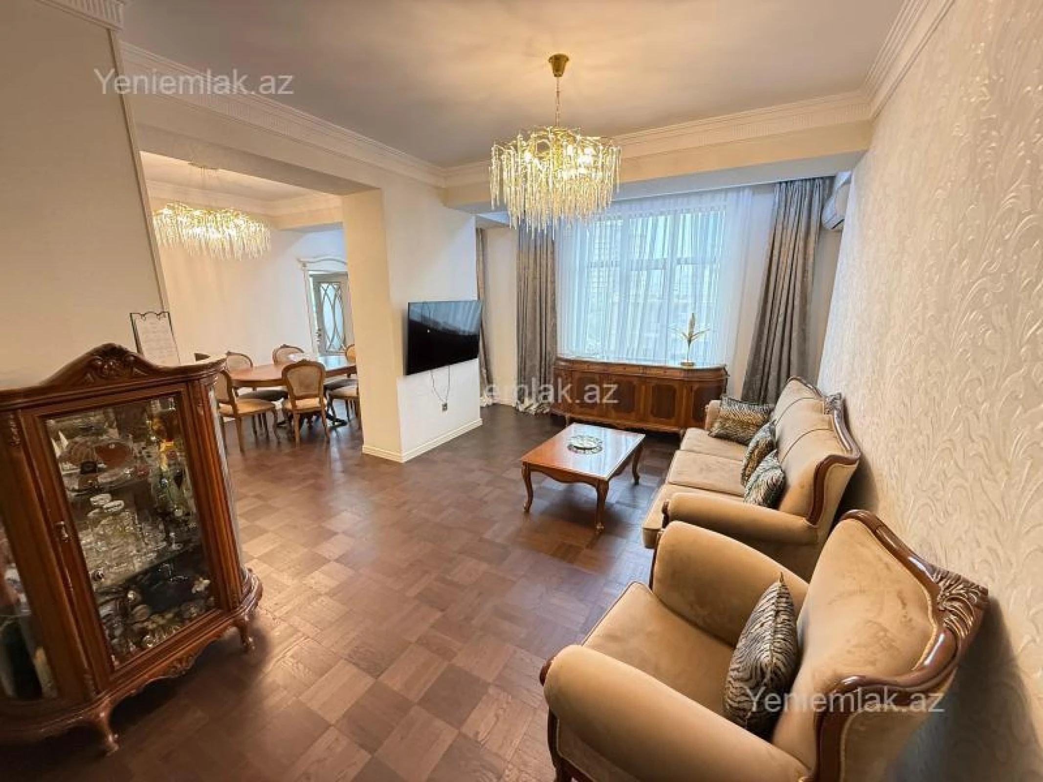 Satılır 5 otaqlı yeni tikili 211 m²