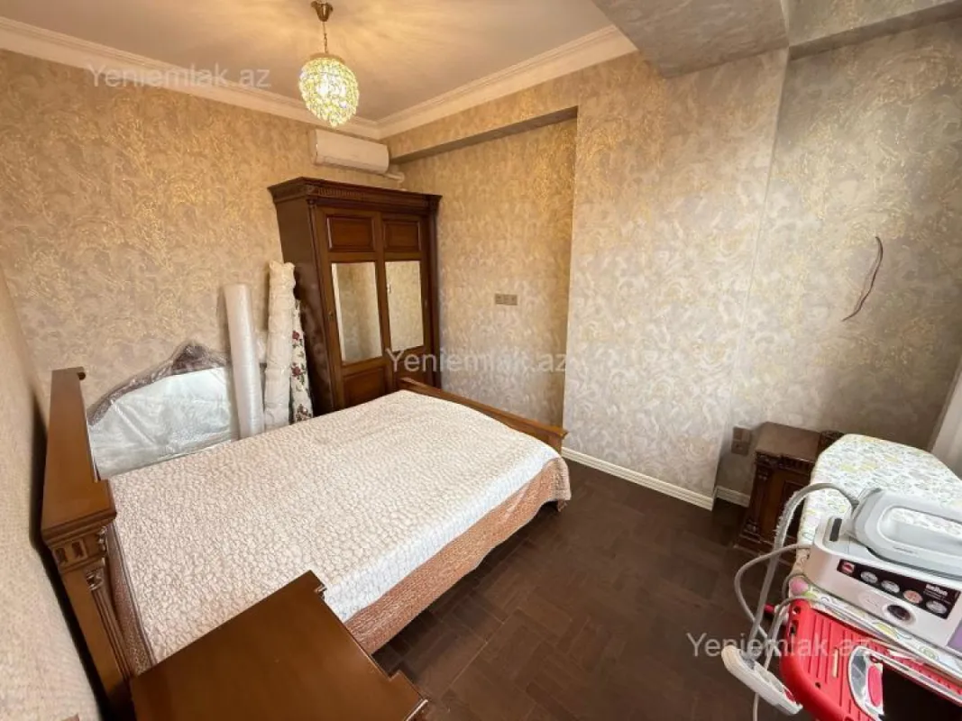 Satılır 5 otaqlı yeni tikili 211 m²