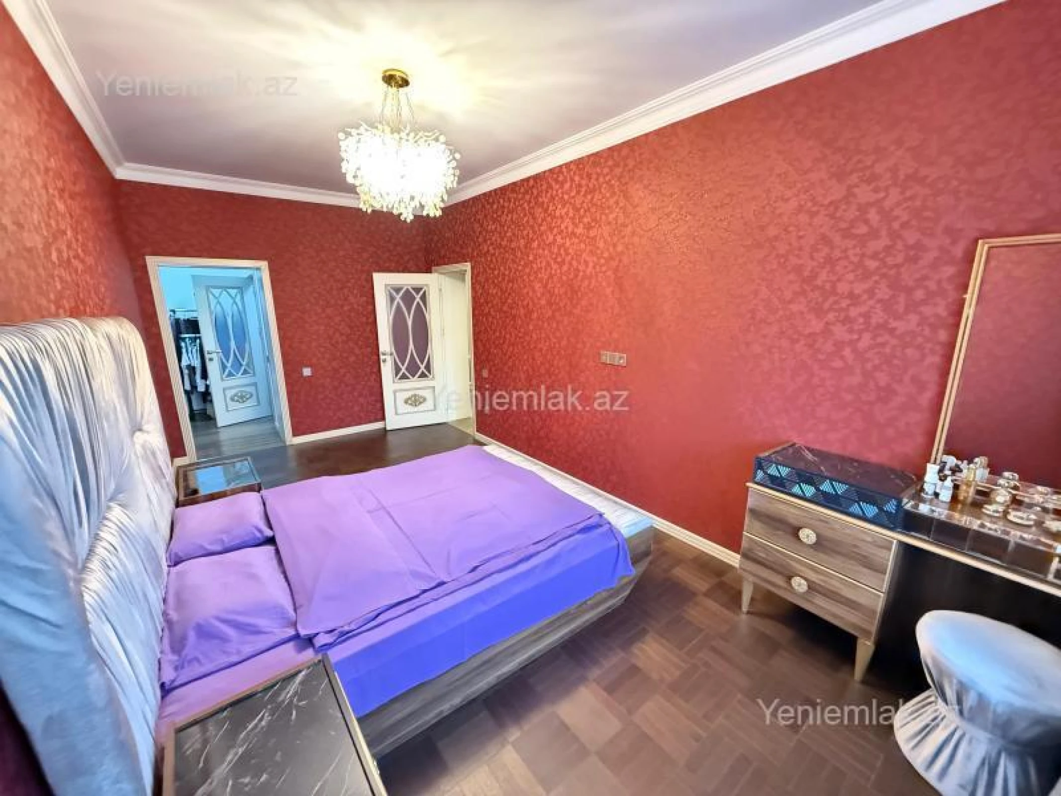 Satılır 5 otaqlı yeni tikili 211 m²