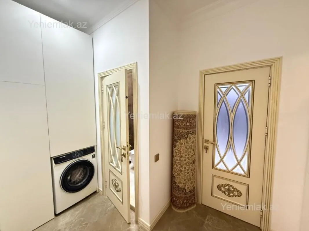 Satılır 5 otaqlı yeni tikili 211 m²