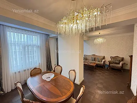 Satılır 5 otaqlı yeni tikili 211 m²