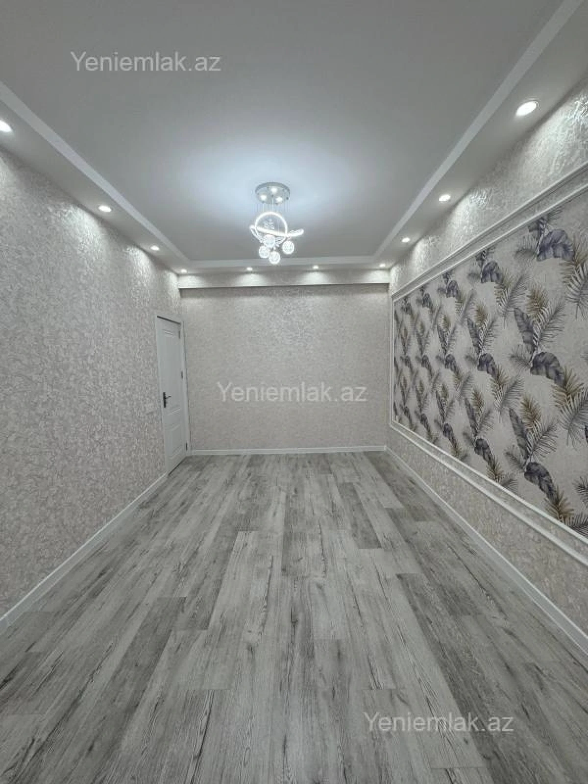 Satılır 3 otaqlı yeni tikili 82 m²