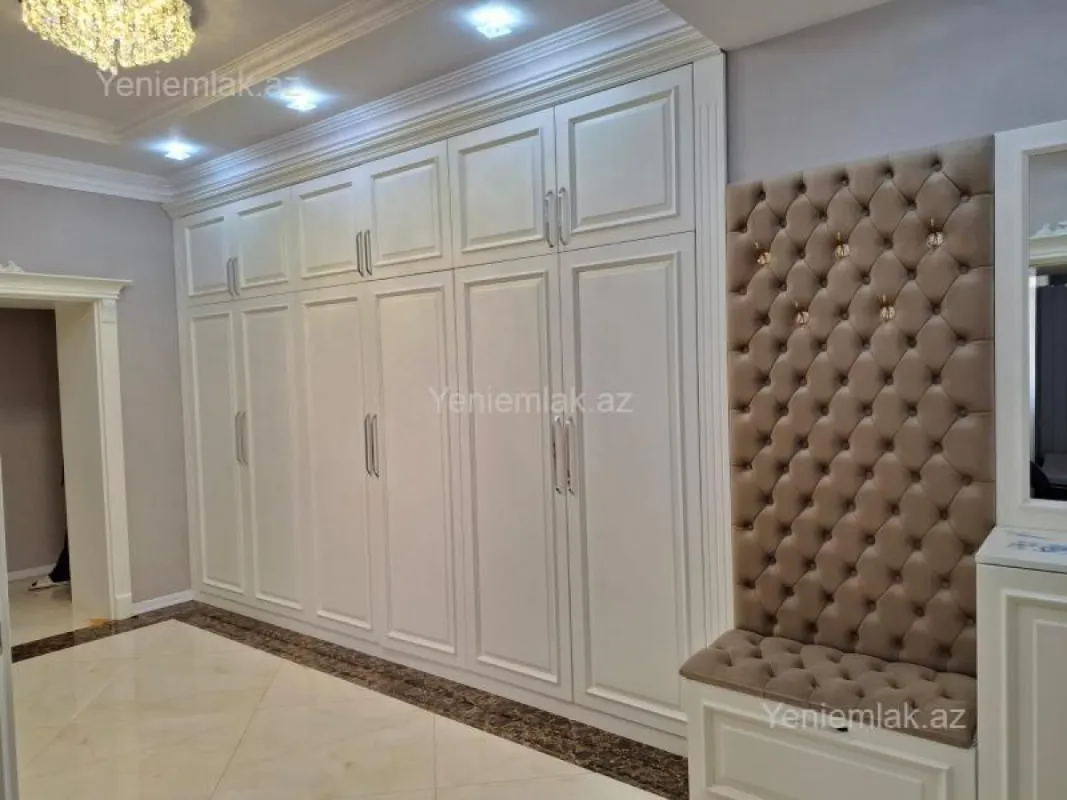 Satılır 3 otaqlı yeni tikili 138 m²