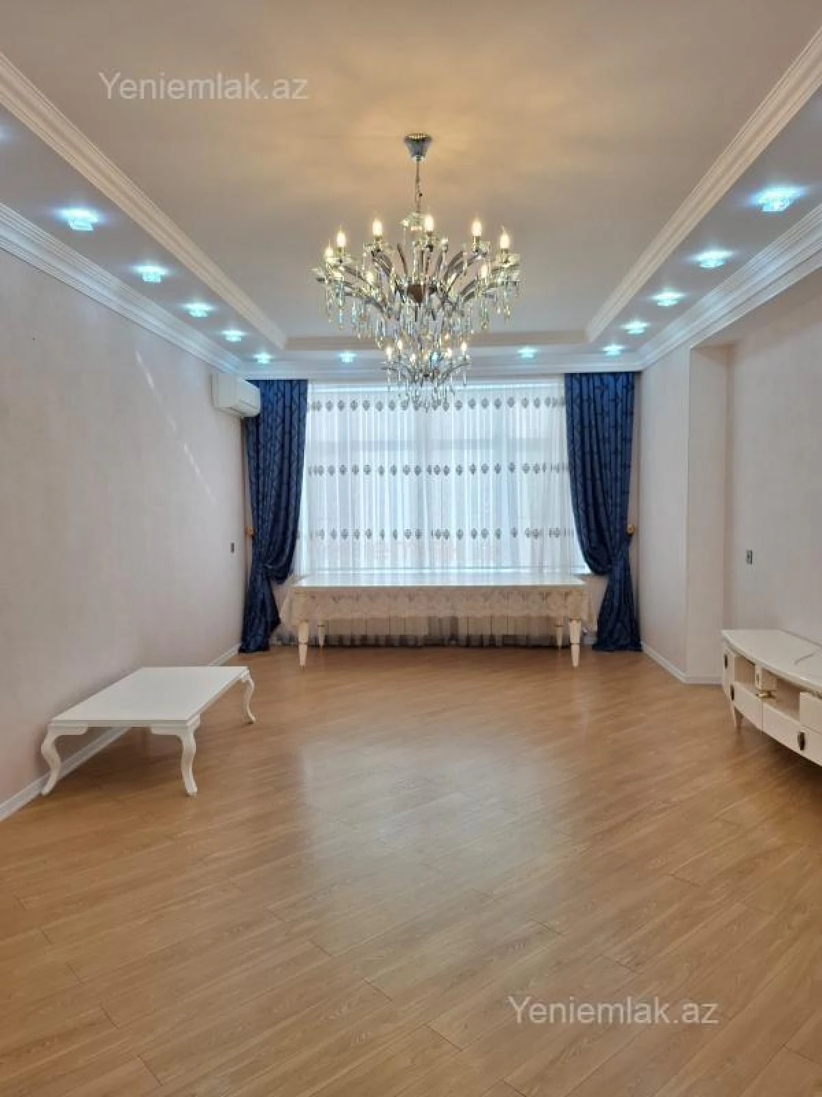 Satılır 3 otaqlı yeni tikili 138 m²