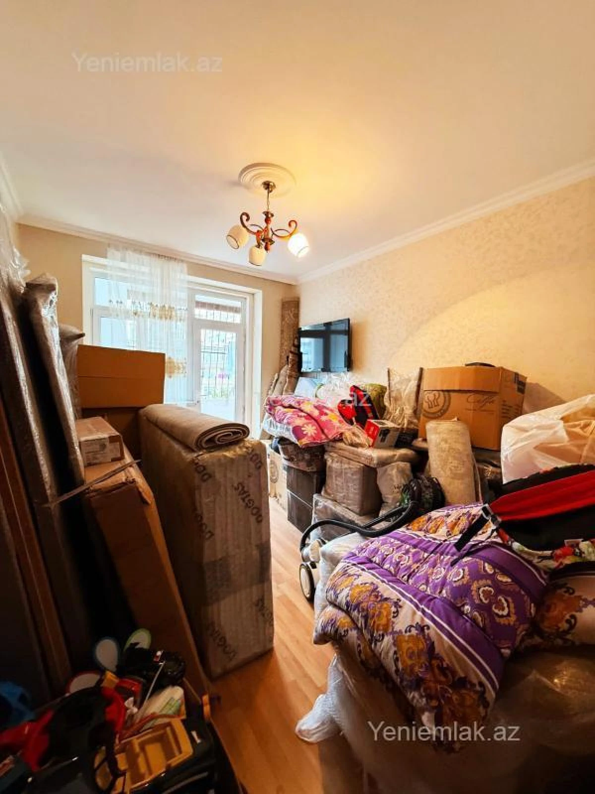 Satılır 5 otaqlı köhnə tikili 120 m²