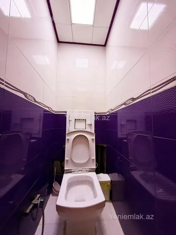 Satılır 5 otaqlı köhnə tikili 120 m²