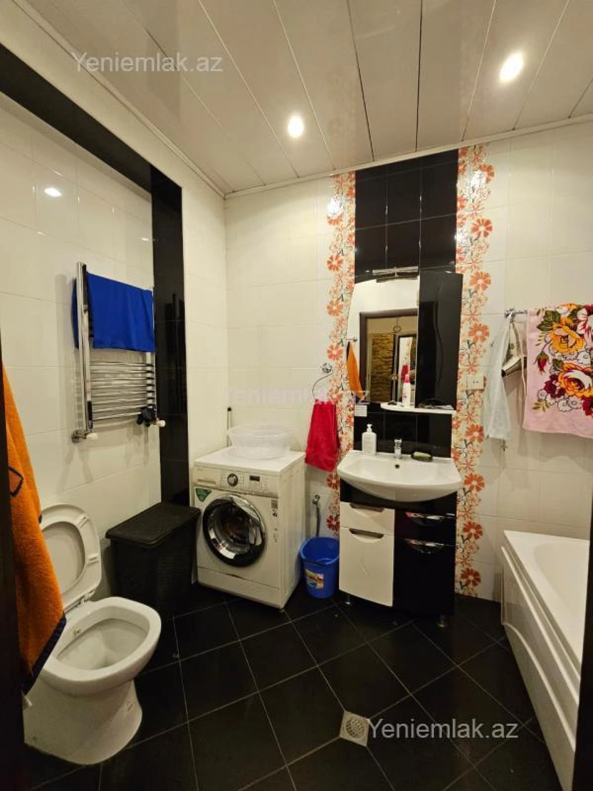 Satılır 3 otaqlı yeni tikili 125 m²