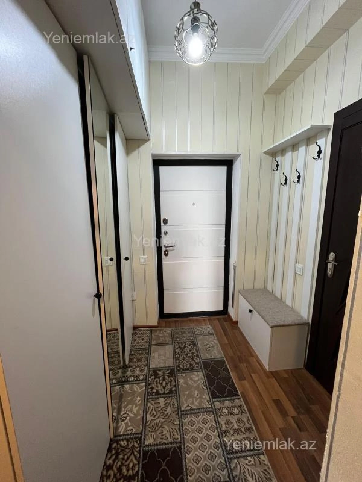 Satılır 3 otaqlı yeni tikili 90 m²