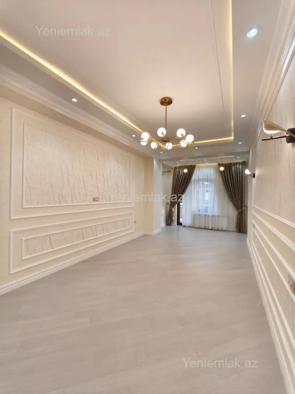 Satılır 3 otaqlı yeni tikili 138 m²